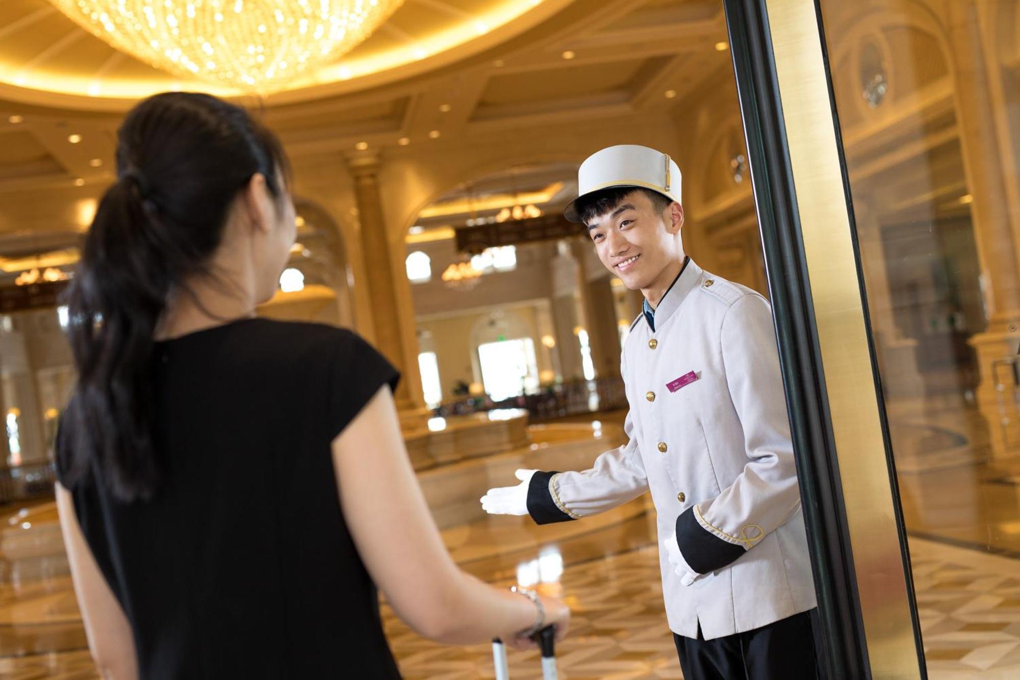 Crowne Plaza Ocean Spring Resort By Ihg Jimo Luaran gambar