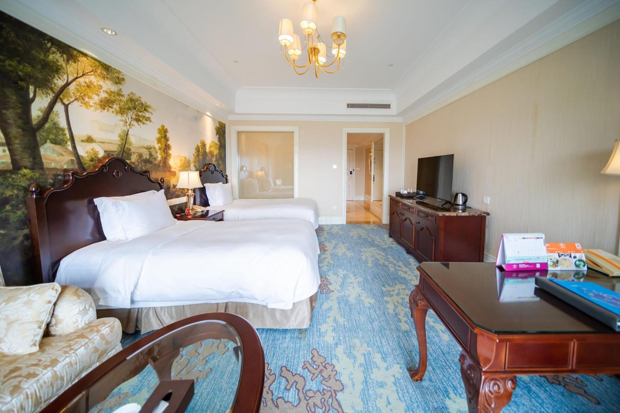 Crowne Plaza Ocean Spring Resort By Ihg Jimo Luaran gambar